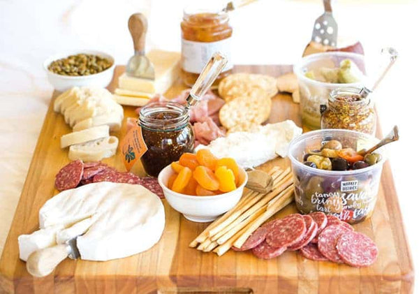 Top Tips for Choosing a Perfect Cheese Cutting Board
