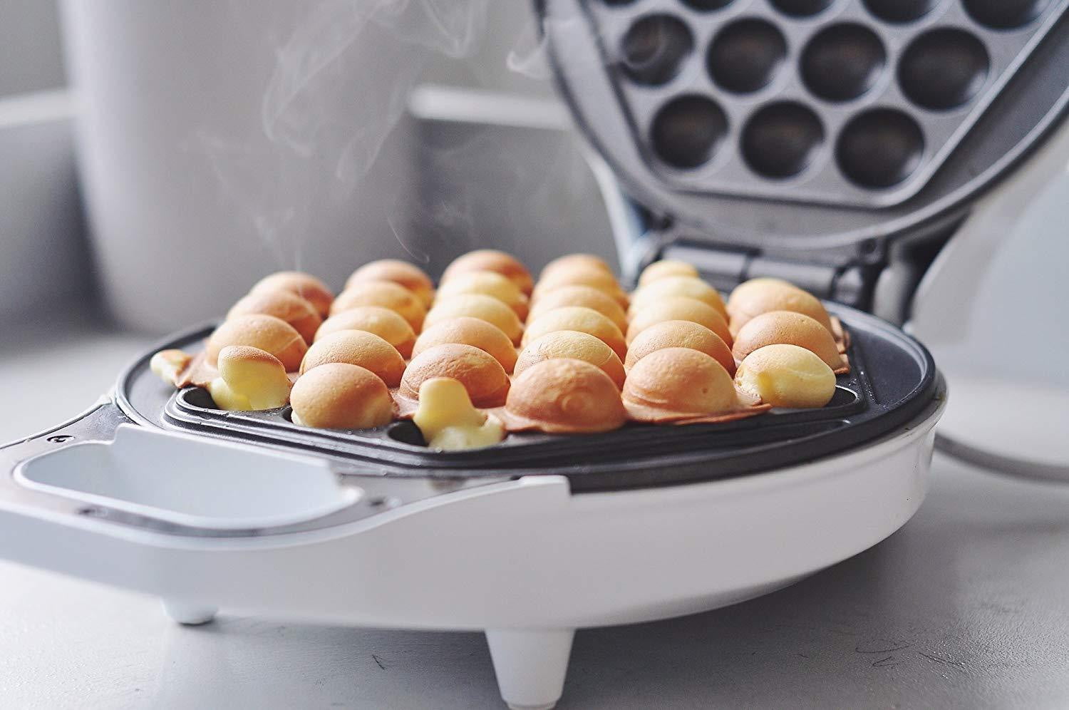 MasterChef Bubble Waffle Maker- Electric Non stick Hong Kong Egg Waffler  Iron Griddle w FREE Recipe Guide- Ready in under 5 Minutes